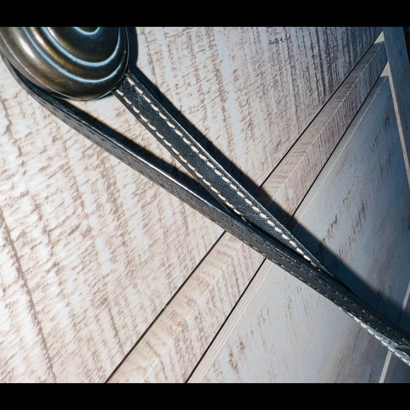 Michael Kors Black Leather and embossed Silver Button Wristlet Vintage - Picture 14 of 16